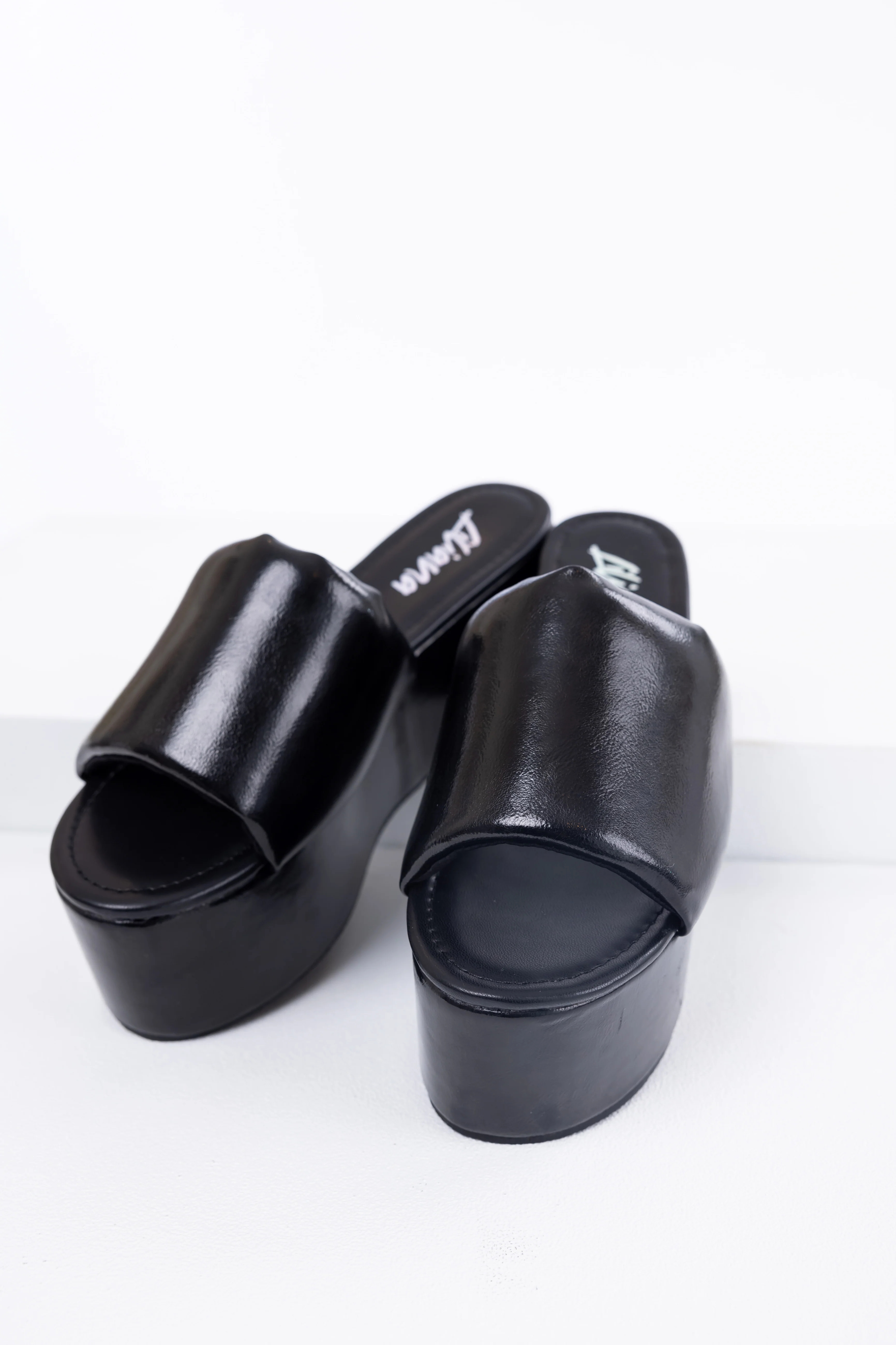 Black Faux Leather Puffy Band Platform Sandal - LD SALE