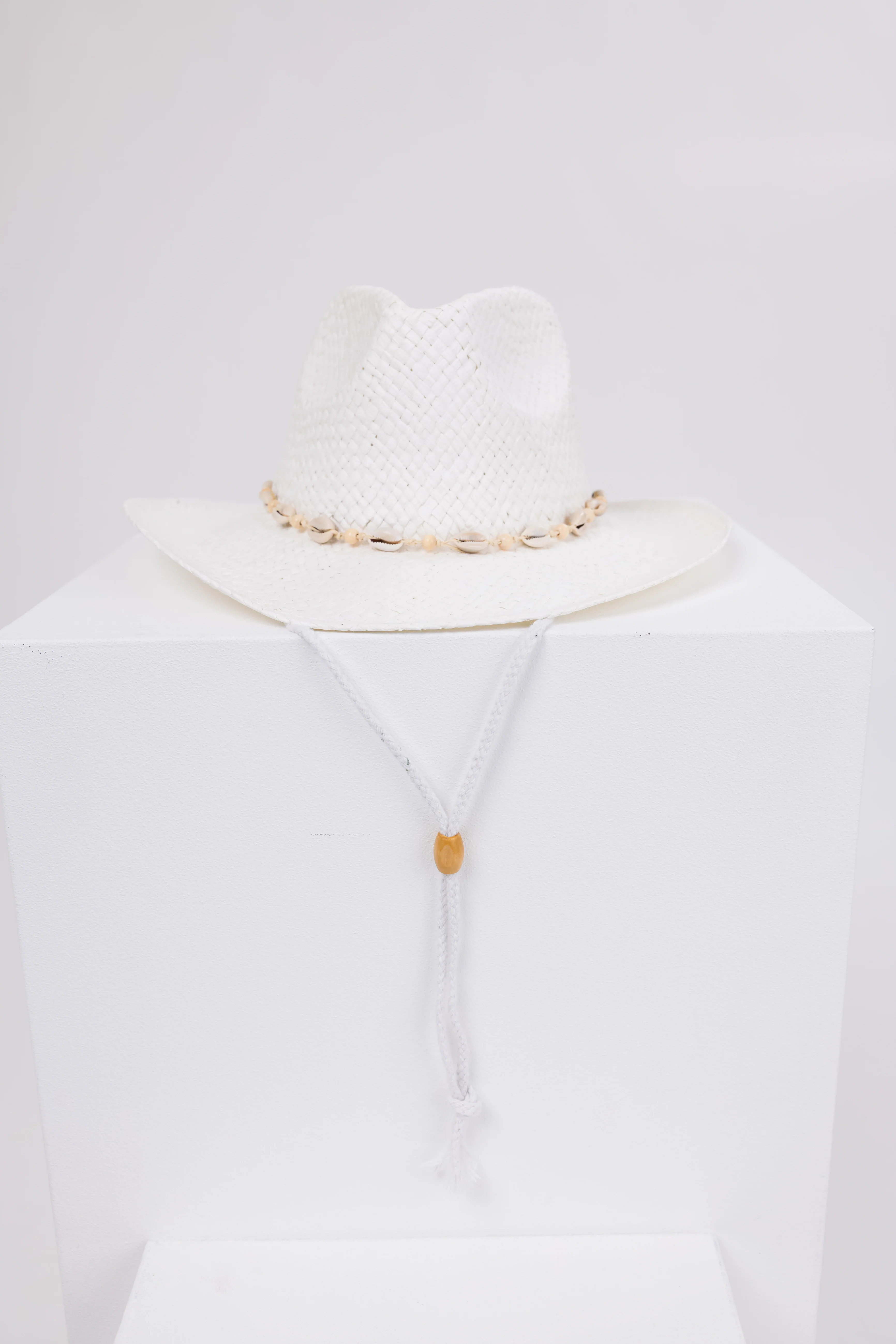 White Seashell Strap Western Straw Hat - LD SALE