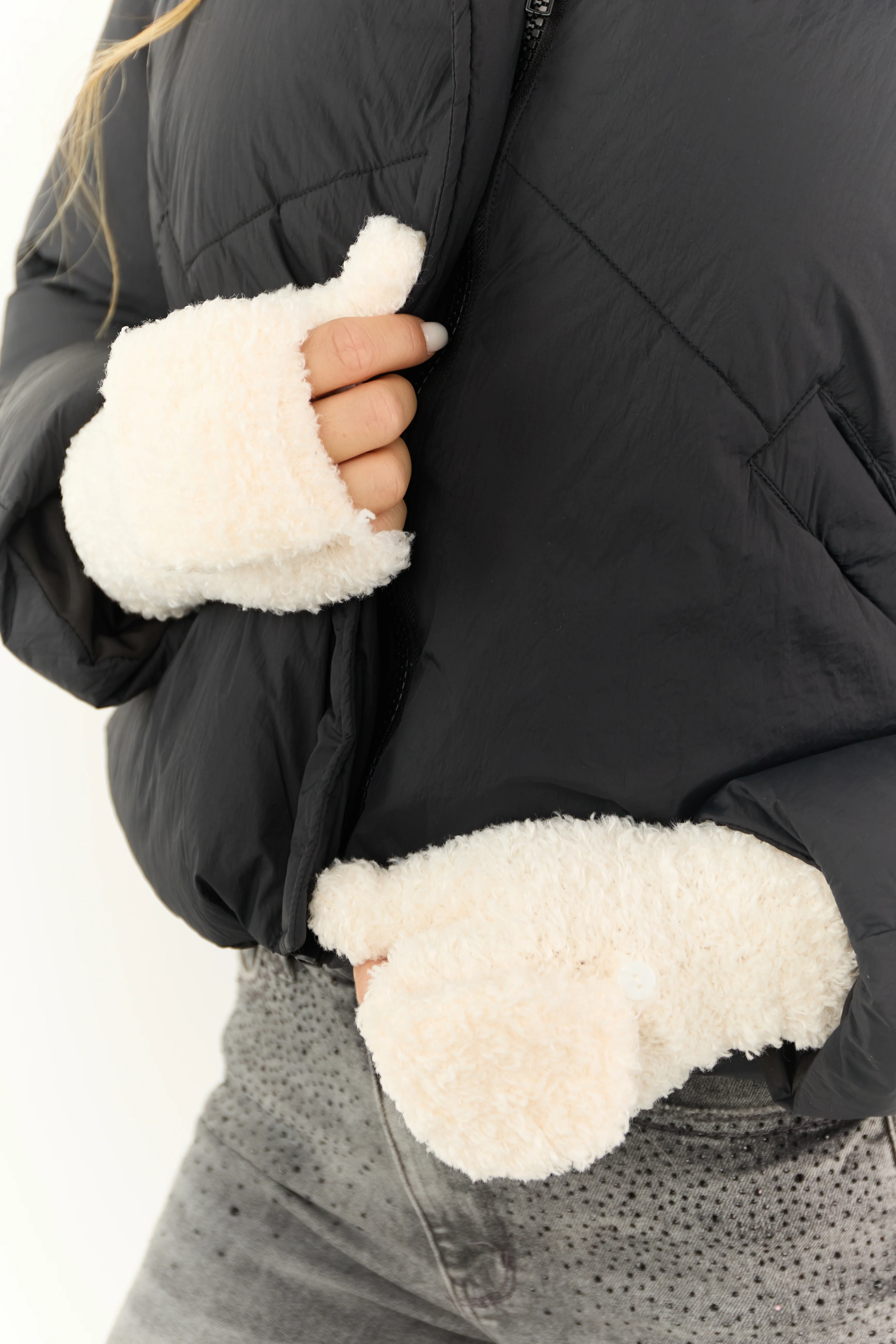 Cream Sherpa Foldable Option Mittens - LD SALE