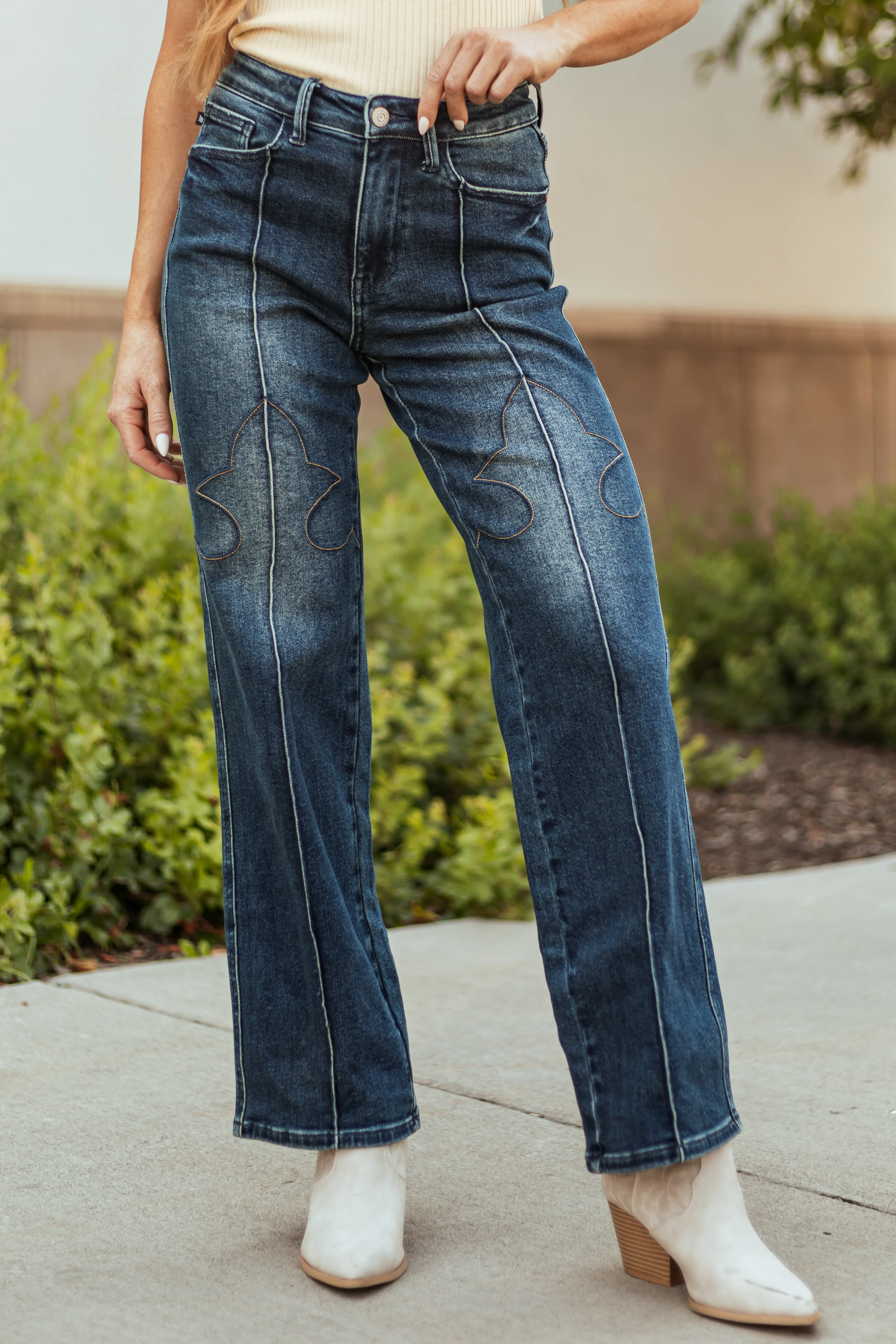 Judy Blue Dark Wash Embroidered Detail Jeans - LD SALE