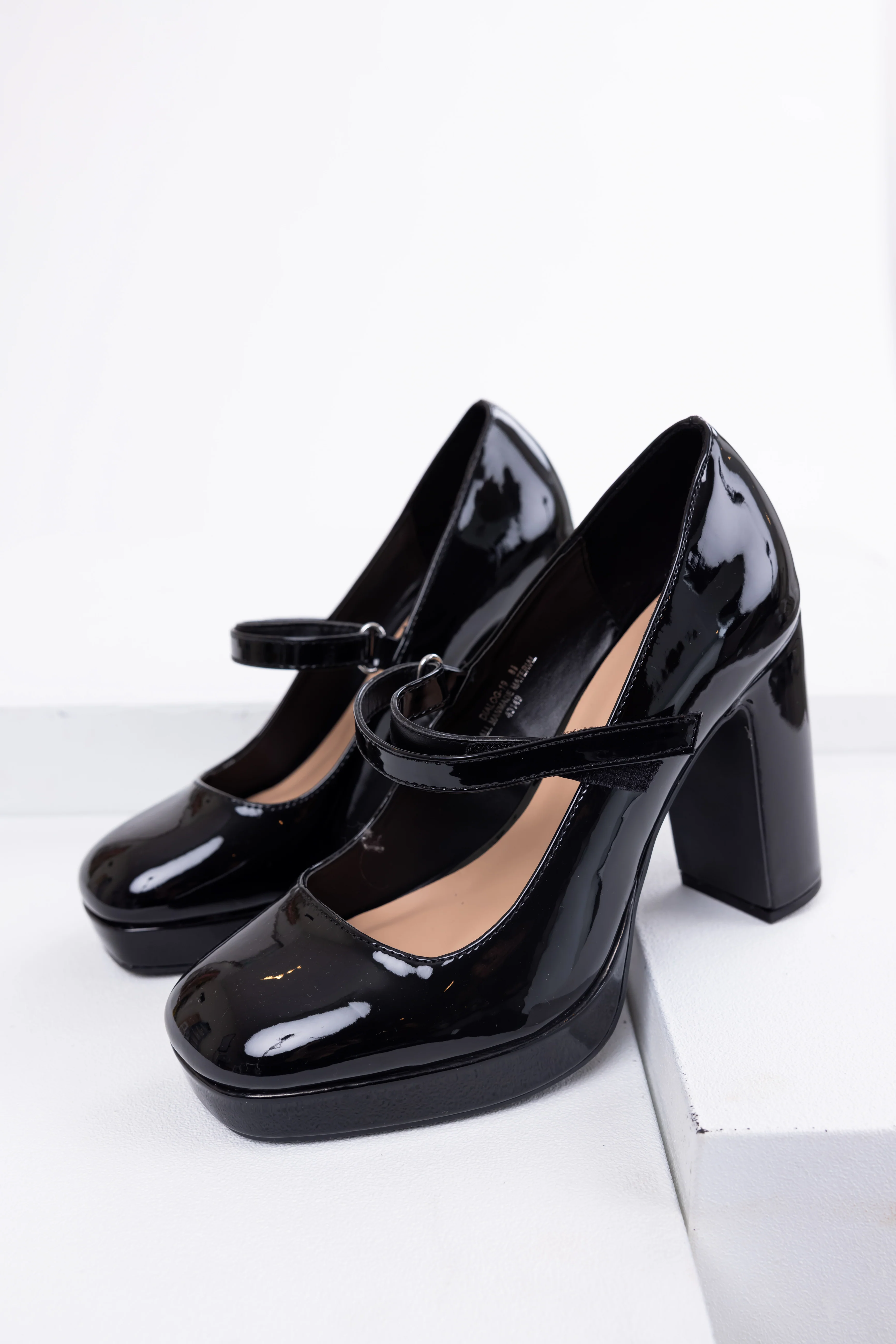 Black Mary Jane Chunky Heels - LD SALE