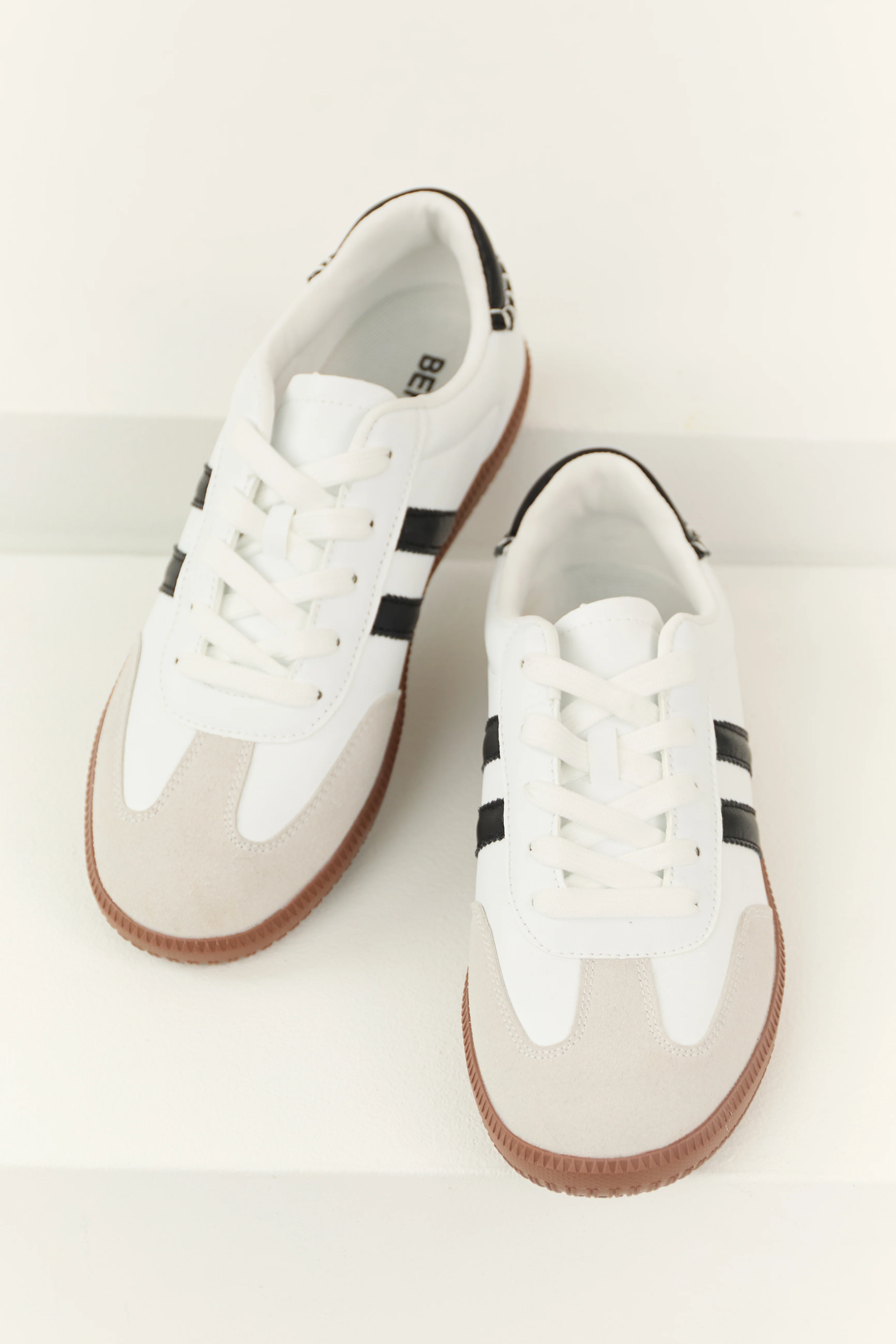 Off White Faux Leather Stripe Lace Up Sneakers - LD SALE