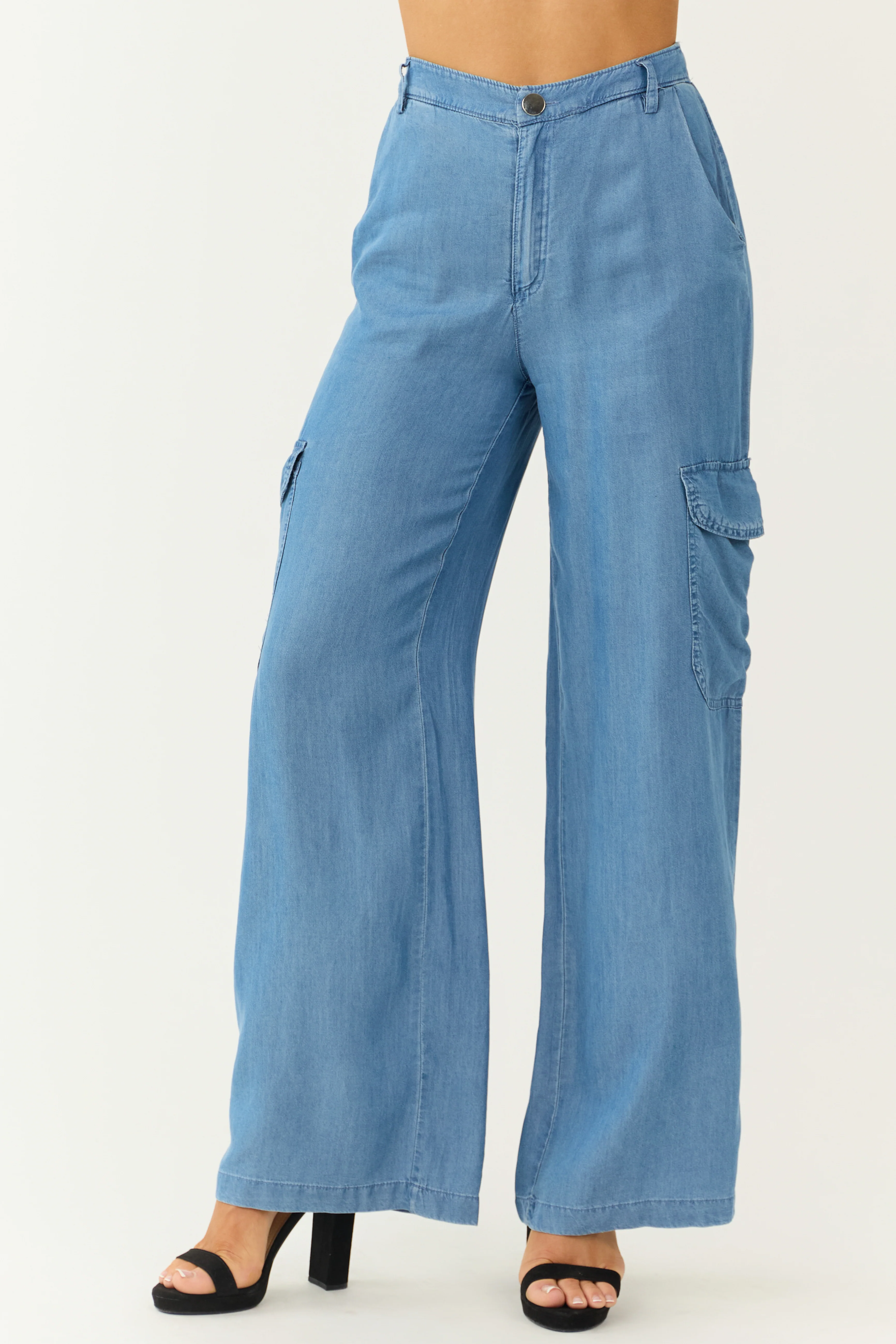 Medium Wash Wide Leg Cargo Lightweight Pants - LD SALE
