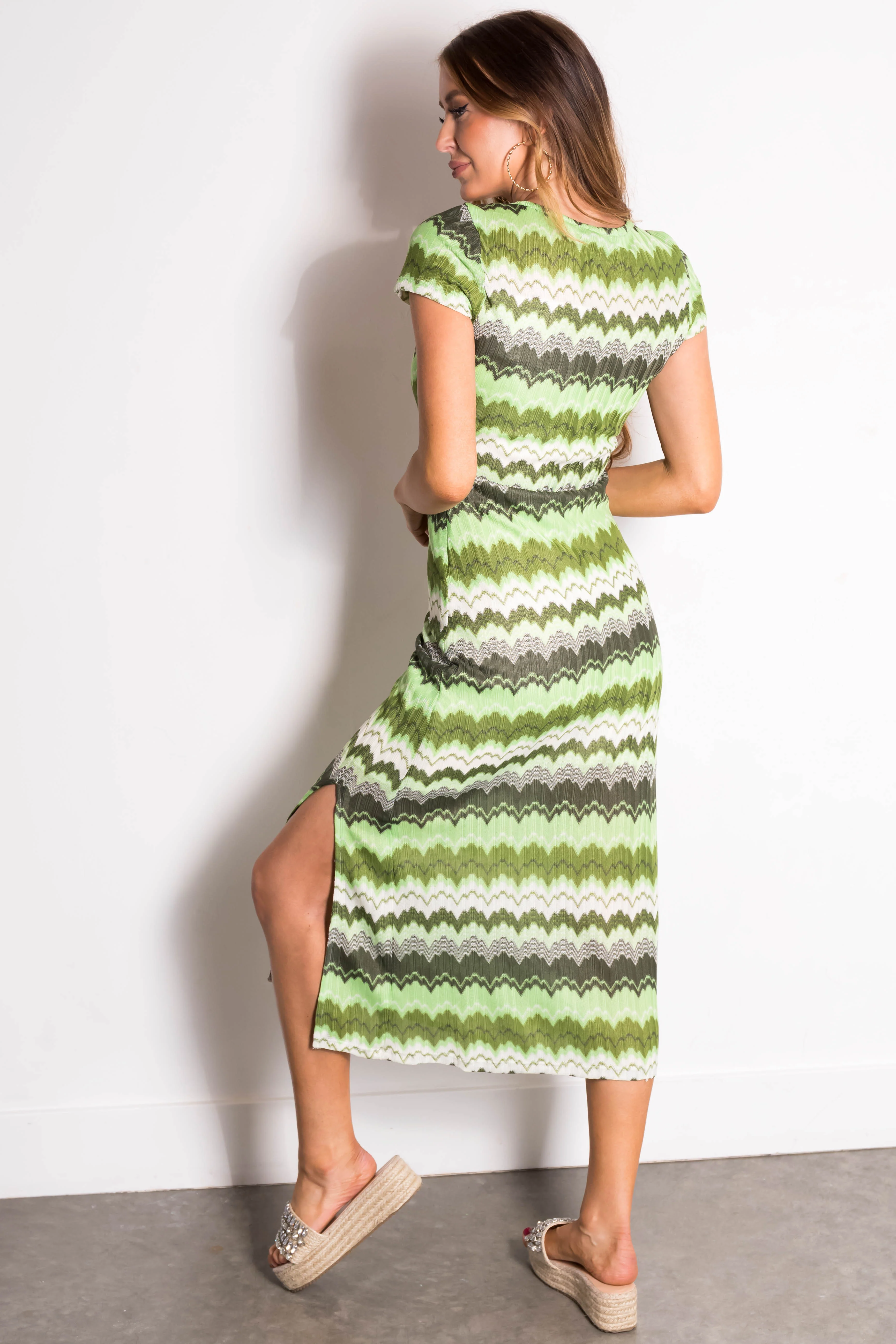 Kiwi Abstract Print Short Sleeve Maxi Dress - LD SALE