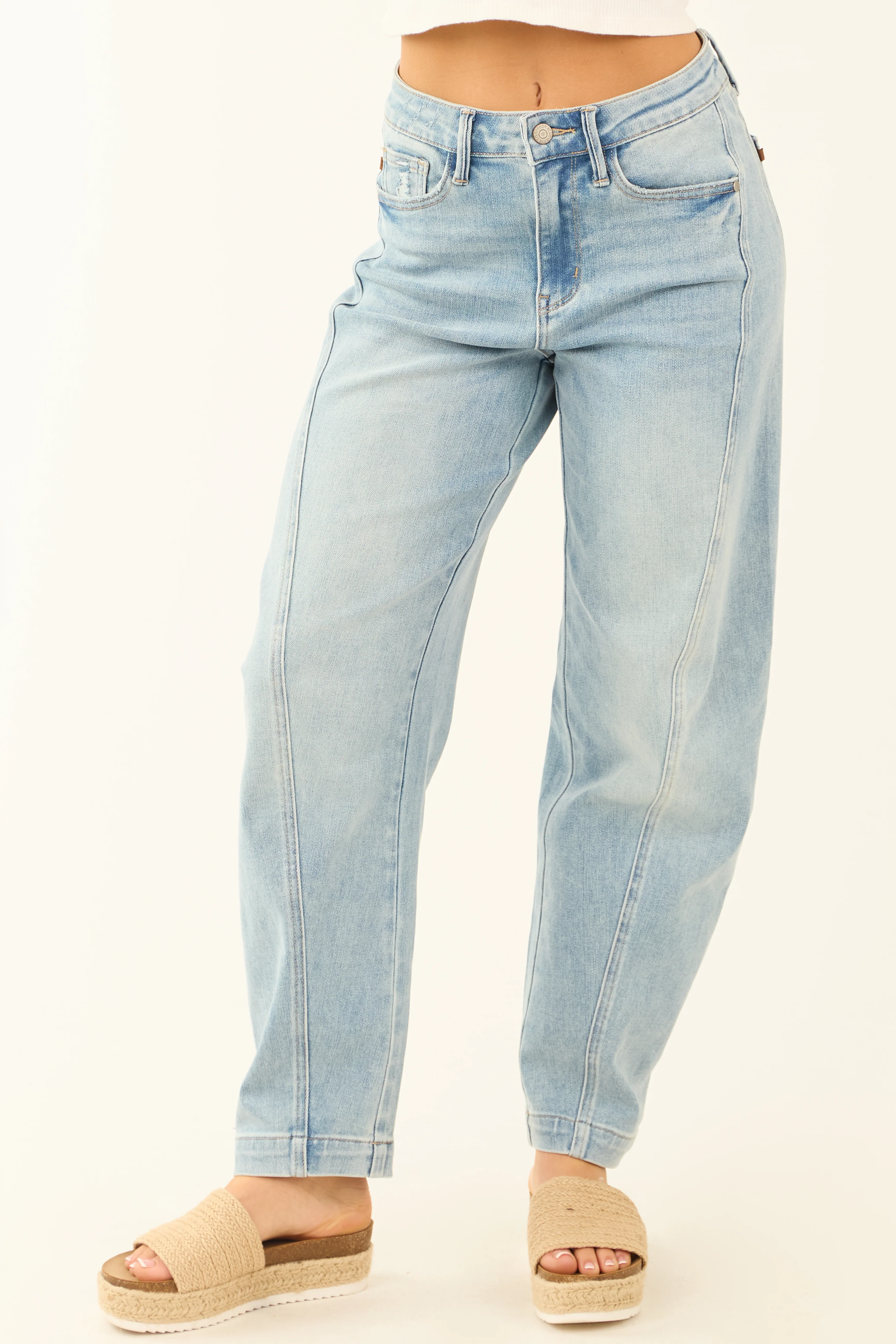 Judy Blue Light Wash Panel Stretchy Barrel Jeans - LD SALE