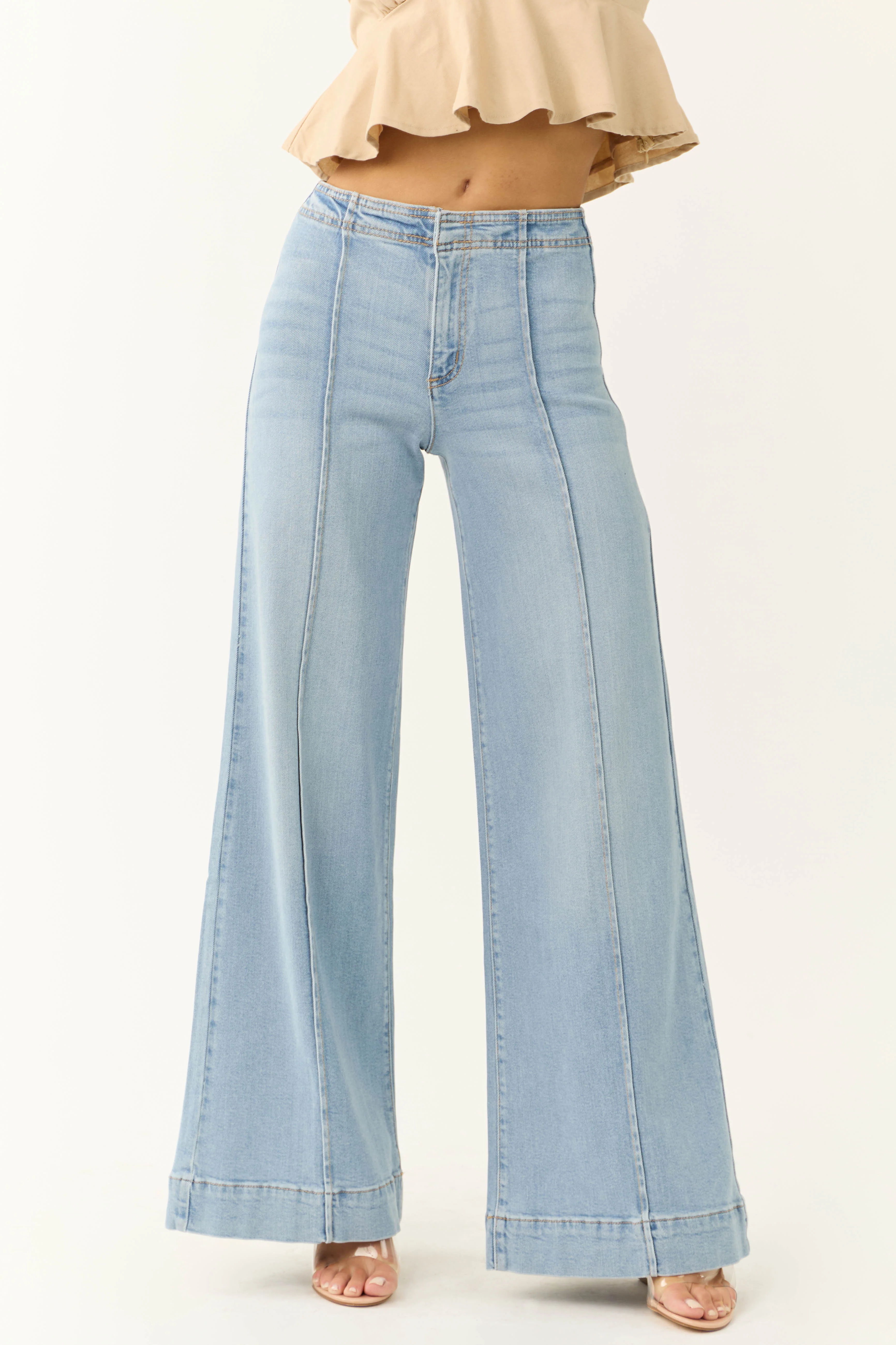 KanCan Light Wash Wide Leg Faux Pocket Jeans - LD SALE